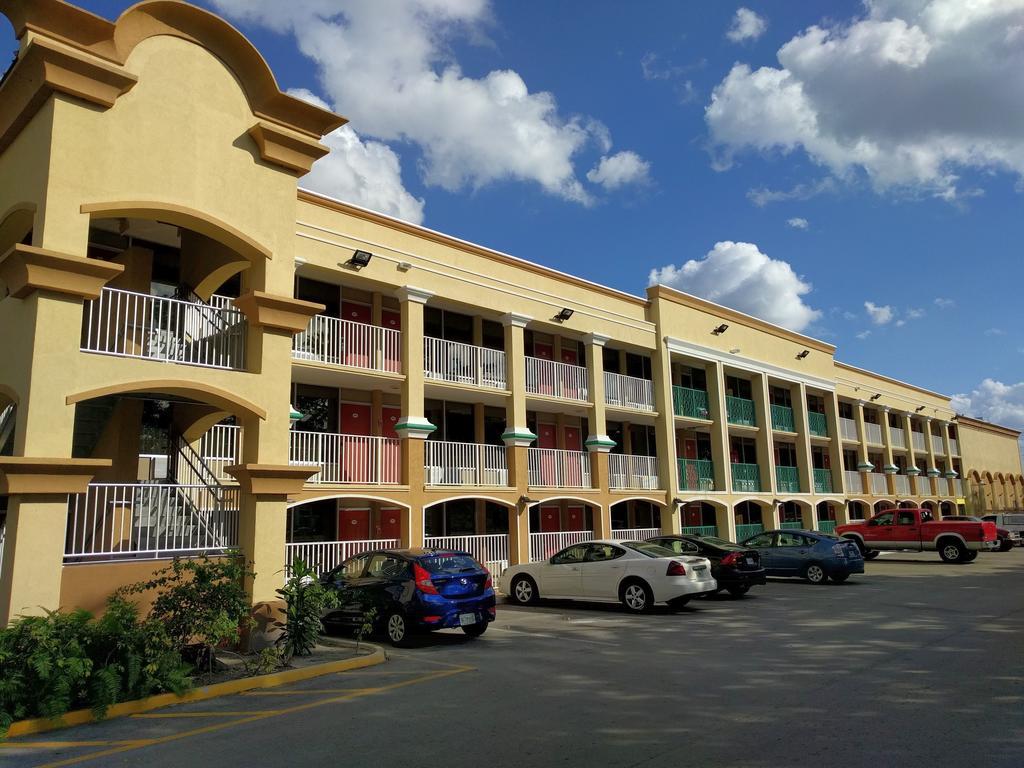 Red Carpet Inn Airport Fort Lauderdale Dış mekan fotoğraf